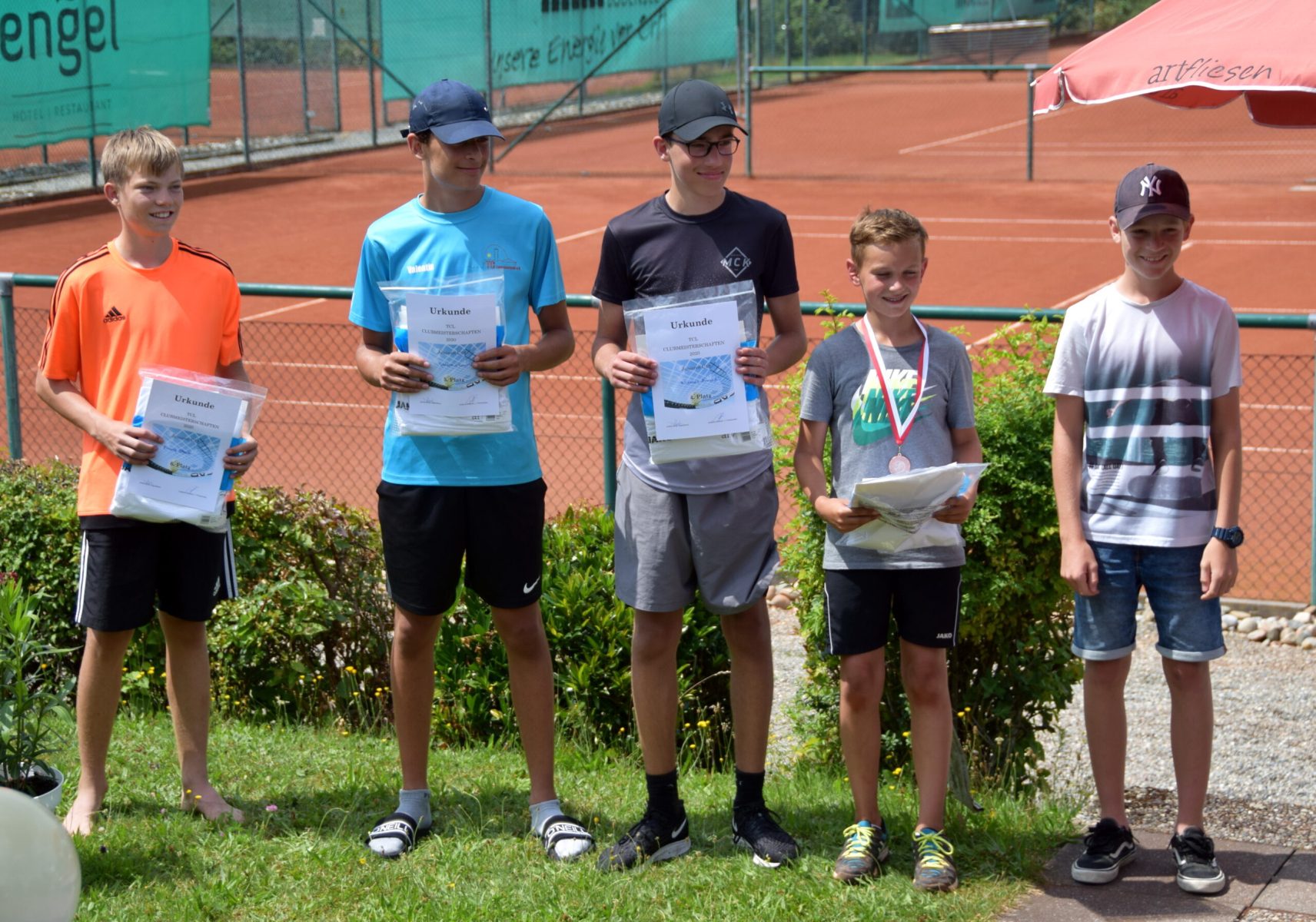 Die U18 Junioren:Franz Steck, Valentin Lauria, Nicolas Arnold, Luca Landmann & Tom Sternig . Es fehlt Yamin Benarbi.