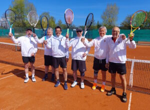 Herren 70 v.l. Dieter Schmid, Mathias Kiebler, Rudi Mehler, Erwin Baierl, Klaus Kloth, Peter Kowalski